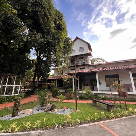 SatubaRey House公寓 外观 照片